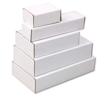 OEM White Corrugated Cardboard Sheets For Shoes Clothing Packaging