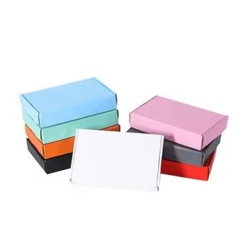 Clothing Packaging Kraft Paper Box , Cardboard Packing Boxes Custom Printed